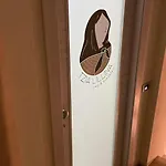 Tzia Lillina Bed and Breakfast 3*