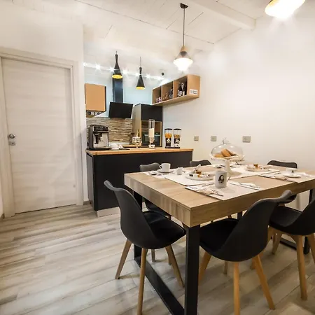 Tzia Lillina 4*